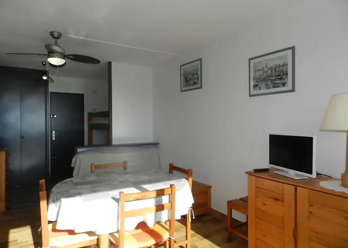 Bo090-o433 2 Pieces 4 Couchages Bormes Les Mimosas Appartement Bormes-les-Mimosas